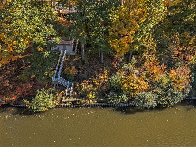 7540 Alaska Ridge, Alto, MI 49302