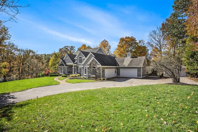 7540 Alaska Ridge, Alto, MI 49302