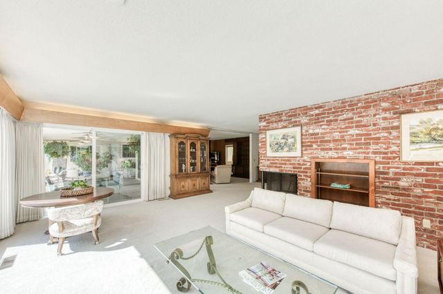 1449 W Barstow Avenue, Fresno, CA 93711