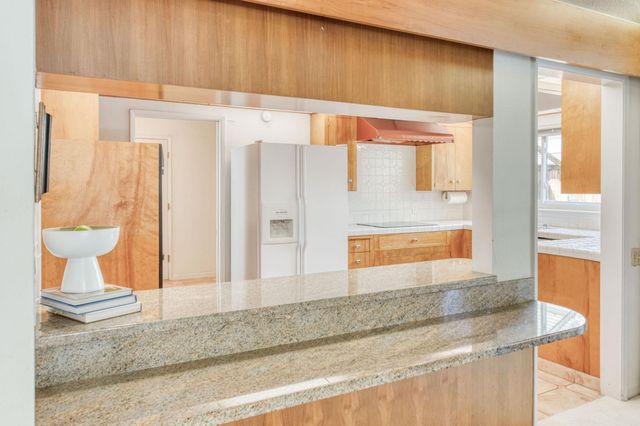 1449 W Barstow Avenue, Fresno, CA 93711