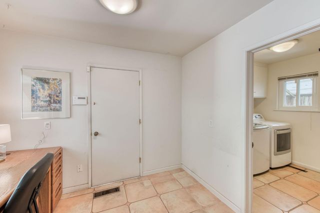 1449 W Barstow Avenue, Fresno, CA 93711