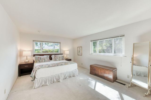 1449 W Barstow Avenue, Fresno, CA 93711