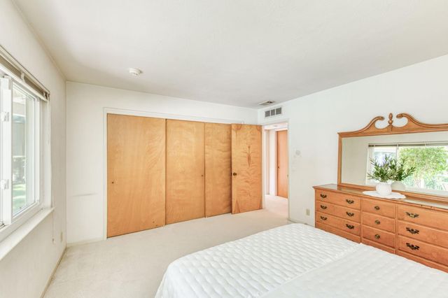 1449 W Barstow Avenue, Fresno, CA 93711