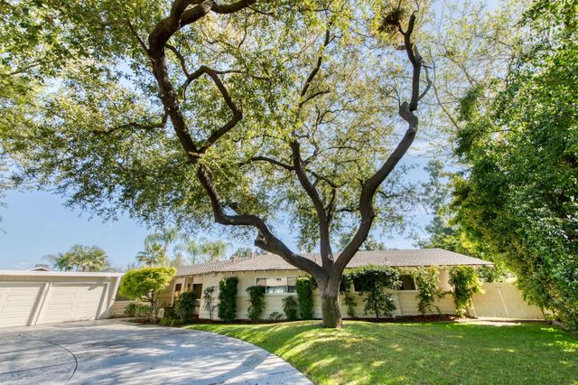 1449 W Barstow Avenue, Fresno, CA 93711