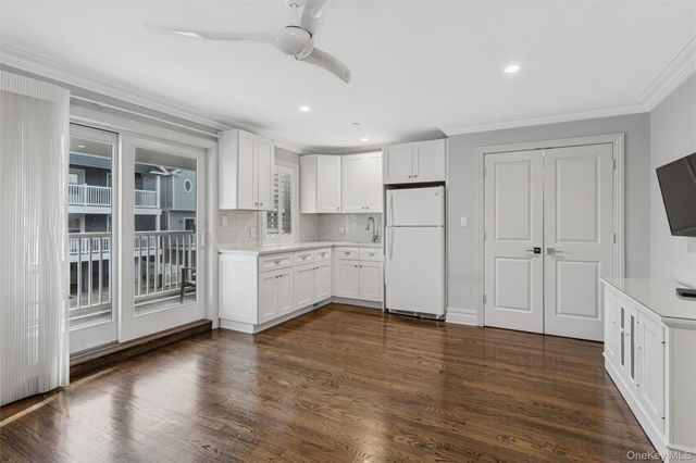 87 Arizona Avenue, Long Beach, NY 11561