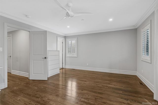 87 Arizona Avenue, Long Beach, NY 11561