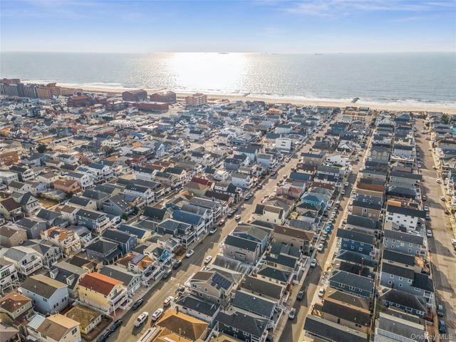 87 Arizona Avenue, Long Beach, NY 11561
