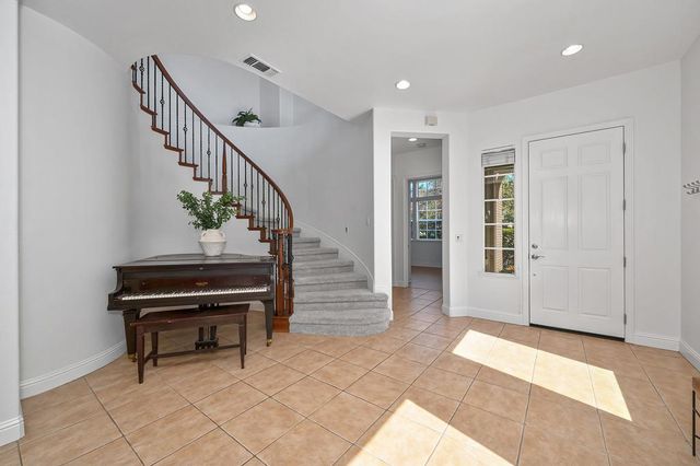 4924 Village Green Dr, El Dorado Hills, CA 95762