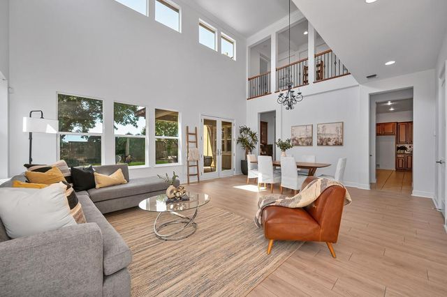 4924 Village Green Dr, El Dorado Hills, CA 95762