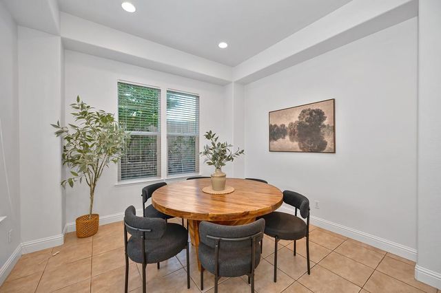 4924 Village Green Dr, El Dorado Hills, CA 95762