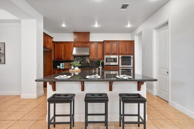 4924 Village Green Dr, El Dorado Hills, CA 95762