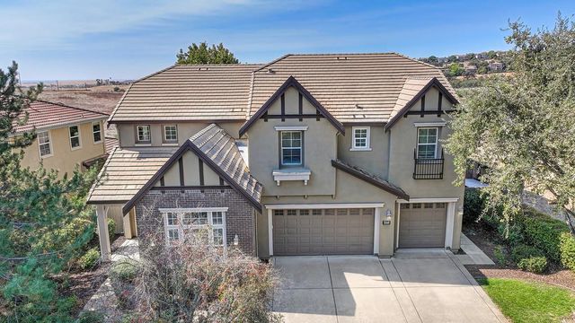 4924 Village Green Dr, El Dorado Hills, CA 95762
