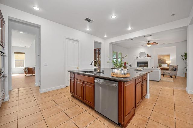 4924 Village Green Dr, El Dorado Hills, CA 95762