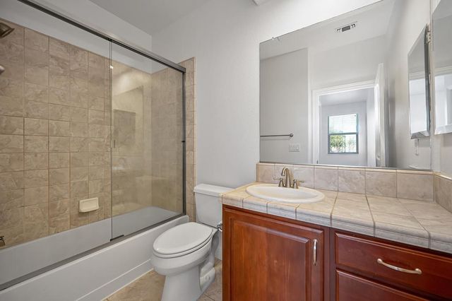4924 Village Green Dr, El Dorado Hills, CA 95762