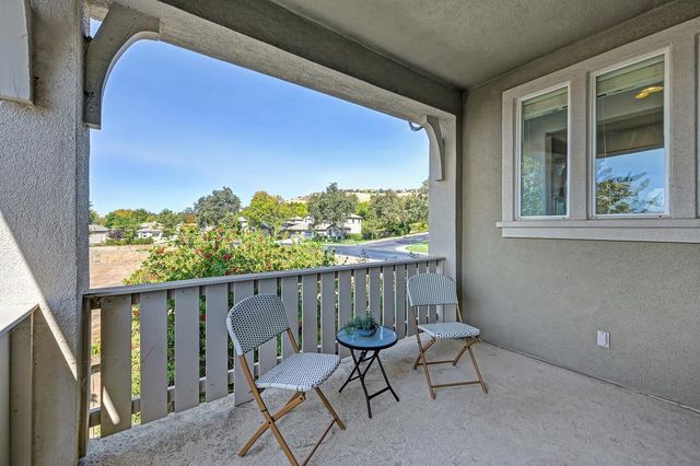 4924 Village Green Dr, El Dorado Hills, CA 95762