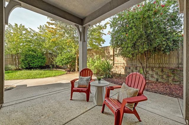 4924 Village Green Dr, El Dorado Hills, CA 95762
