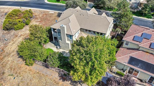 4924 Village Green Dr, El Dorado Hills, CA 95762