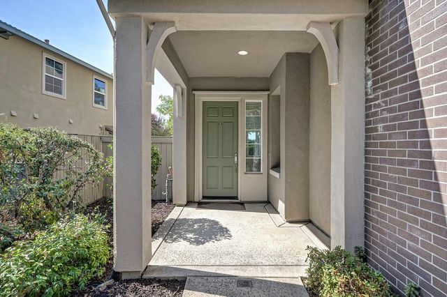 4924 Village Green Dr, El Dorado Hills, CA 95762