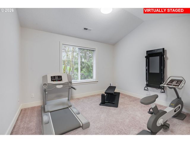 1880 Nw DEETTE Dr, Portland, OR 97229