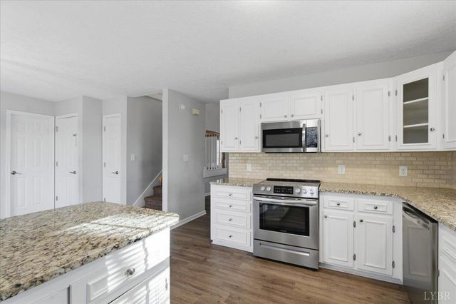 606 barrington Way, Lynchburg, VA 24502