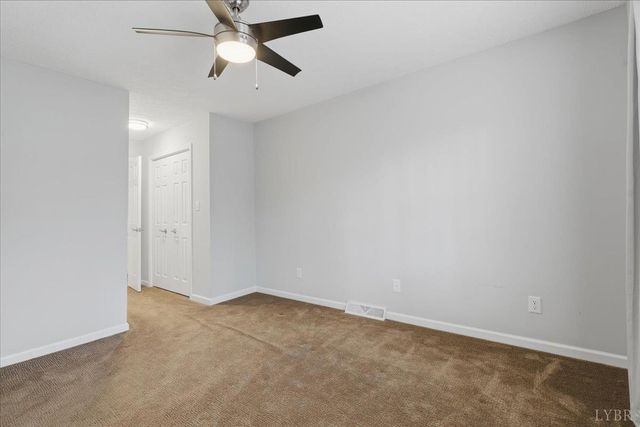 606 barrington Way, Lynchburg, VA 24502