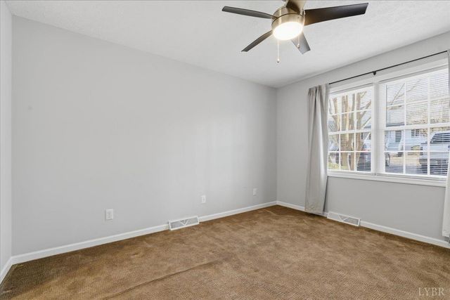 606 barrington Way, Lynchburg, VA 24502