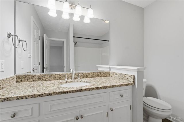 606 barrington Way, Lynchburg, VA 24502