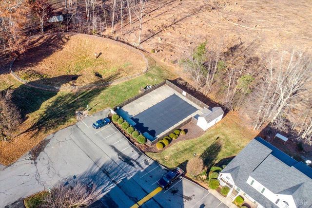 606 barrington Way, Lynchburg, VA 24502