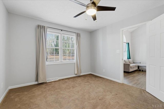 606 barrington Way, Lynchburg, VA 24502