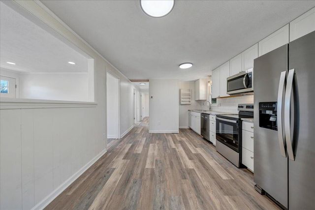 1572 Little Catawba Creek RD, Troutville, VA 24175