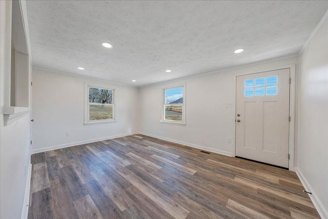 1572 Little Catawba Creek RD, Troutville, VA 24175