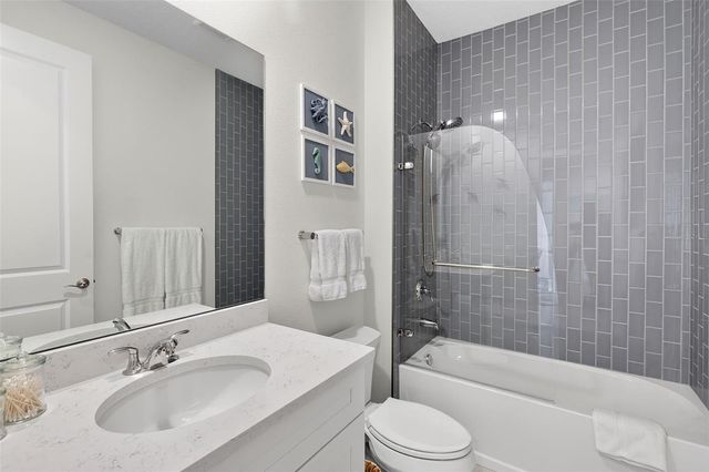 18679 DAYSPRING PLACE, Venice, FL 34293