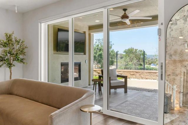 22013 Long Trot Drive, Escondido, CA 92029