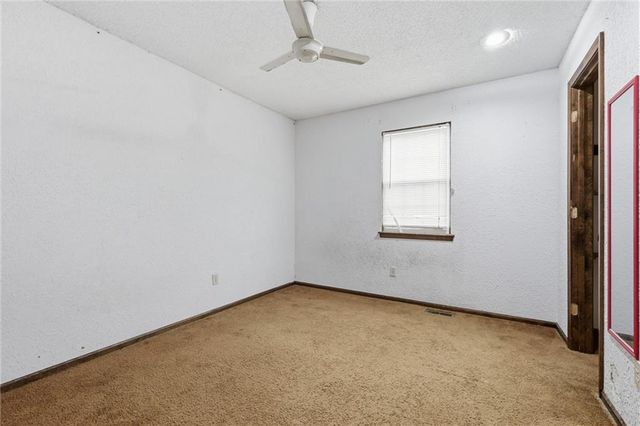 2741 S 53rd Terrace, Kansas City, KS 66106