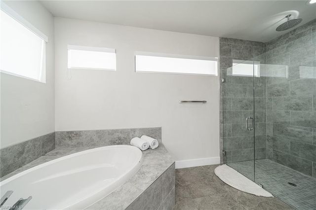 1608 38th AVE, Cape Coral, FL 33993