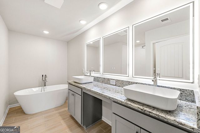 5228 MUNDY Grove Lane, Gainesville, GA 30504