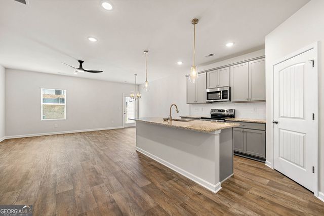 5228 MUNDY Grove Lane, Gainesville, GA 30504