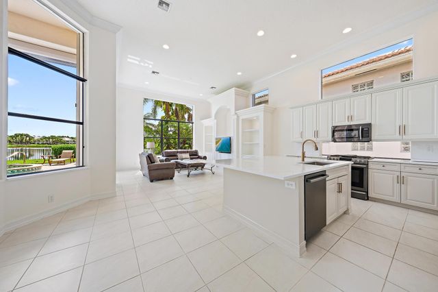 7510 Blue Heron Way, West Palm Beach, FL 33412