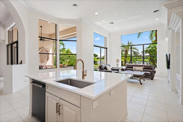 7510 Blue Heron Way, West Palm Beach, FL 33412