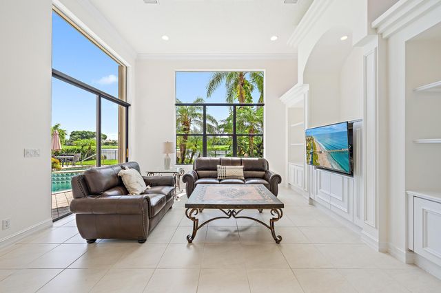 7510 Blue Heron Way, West Palm Beach, FL 33412
