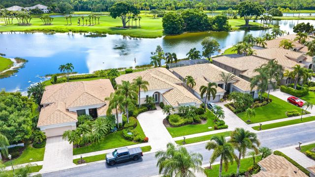 7510 Blue Heron Way, West Palm Beach, FL 33412