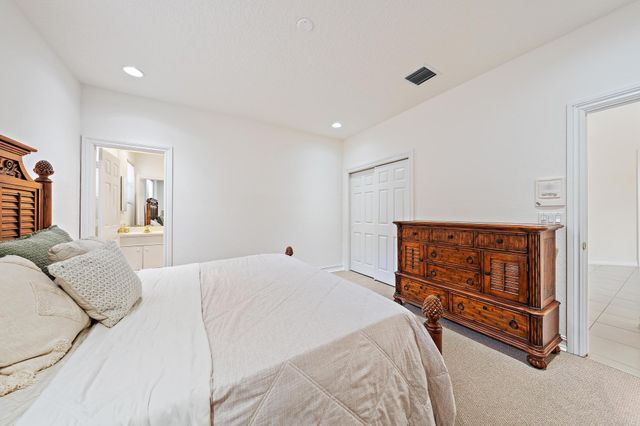 7510 Blue Heron Way, West Palm Beach, FL 33412