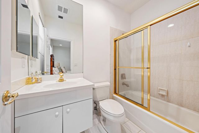 7510 Blue Heron Way, West Palm Beach, FL 33412