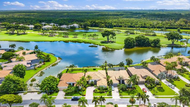 7510 Blue Heron Way, West Palm Beach, FL 33412