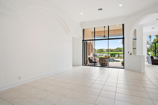 7510 Blue Heron Way, West Palm Beach, FL 33412