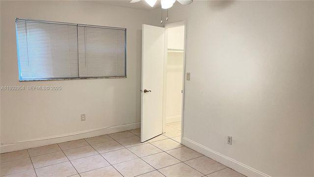 4760 SW 66th Ter, Davie, FL 33314