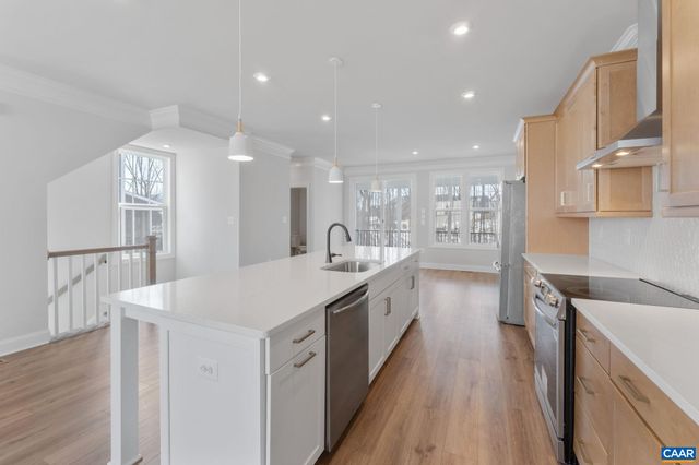 3048 FARROW CIR, Charlottesville, VA 22901