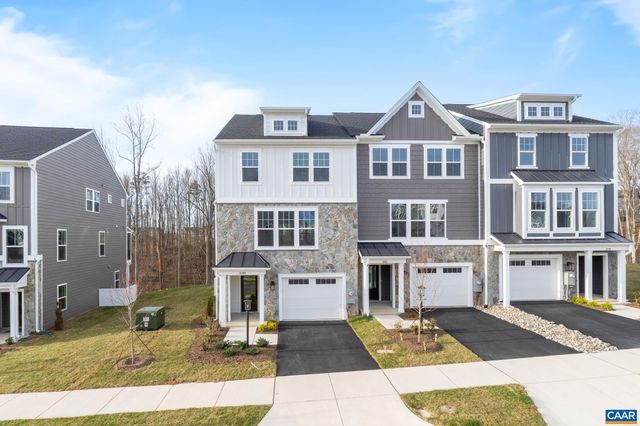 3048 FARROW CIR, Charlottesville, VA 22901