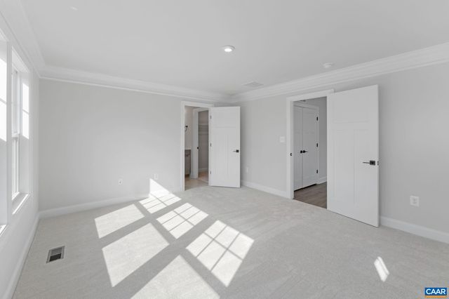 3048 FARROW CIR, Charlottesville, VA 22901