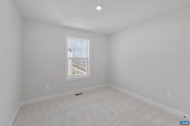 3048 FARROW CIR, Charlottesville, VA 22901